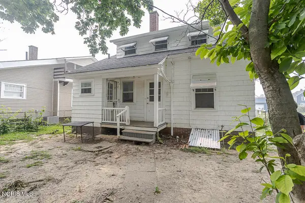 423 Oak Street, Toledo, OH 43605