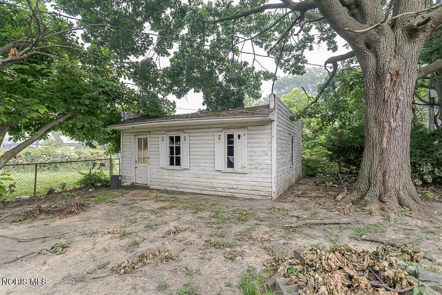 423 Oak Street, Toledo, OH 43605 - #2