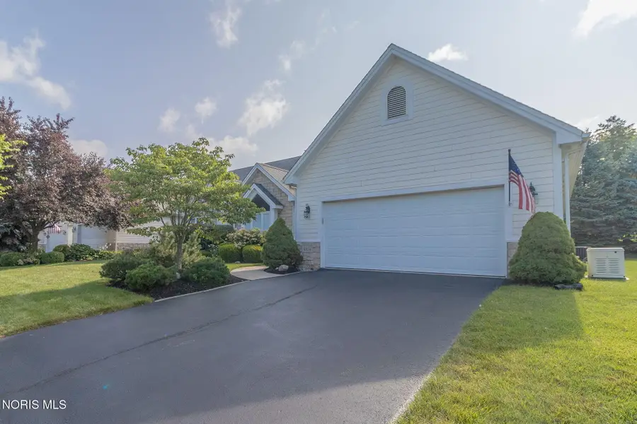 4854 Marble Cliff Boulevard, Sylvania, OH 43560 - #3