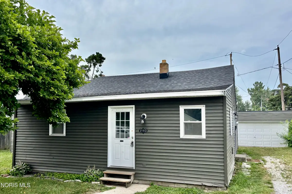 2163 Hoops Drive, Toledo, OH 43611 - #1