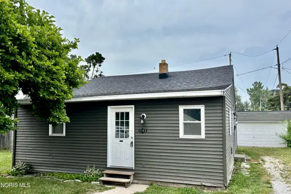 2163 Hoops Drive, Toledo, OH 43611