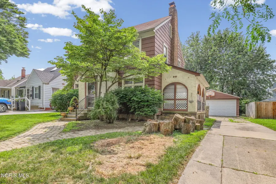 4523 Overland Parkway, Toledo, OH 43612 - #3