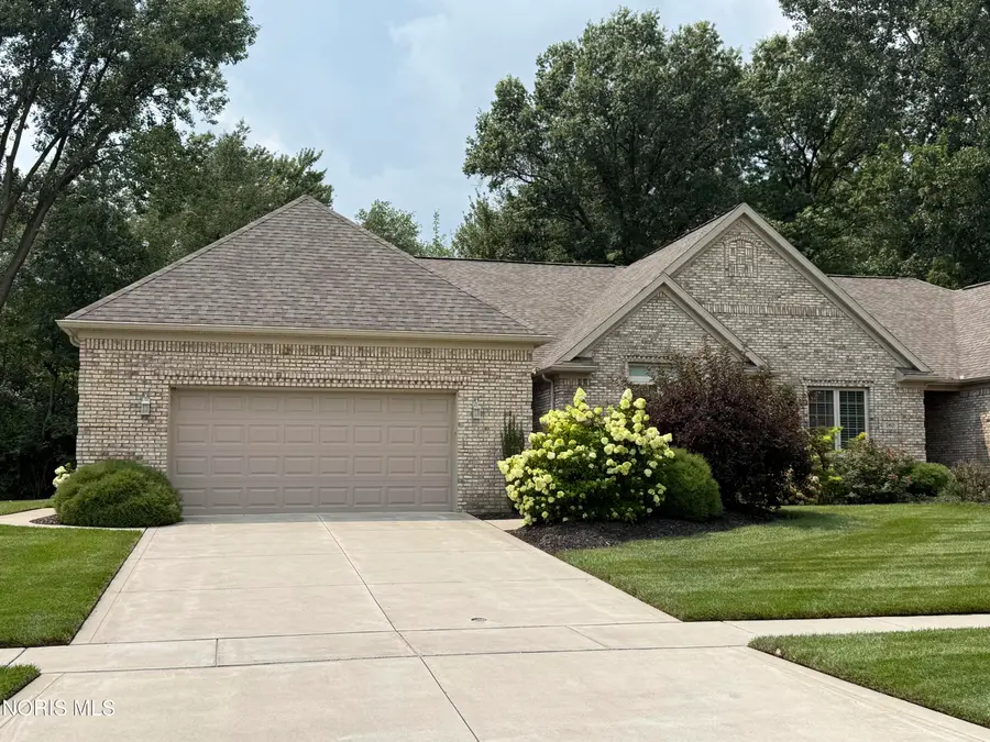 1342 Woodsong Lane, Bowling Green, OH 43402 - #2