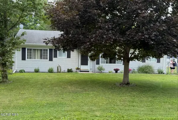 107 Allen Drive, Swanton, OH 43558