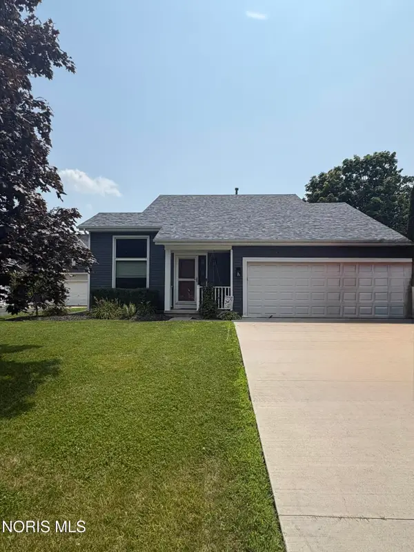 7351 Twin Lakes Road, Perrysburg, OH 43551