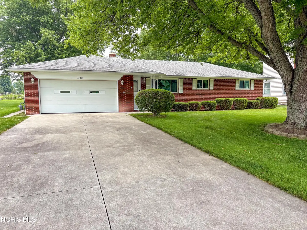 1113 S Lallendorf Road, Oregon, OH 43616 - #1