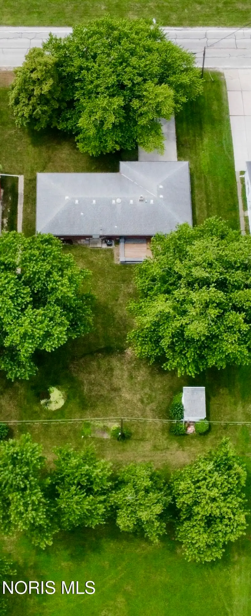 1113 S Lallendorf Road, Oregon, OH 43616 - #2