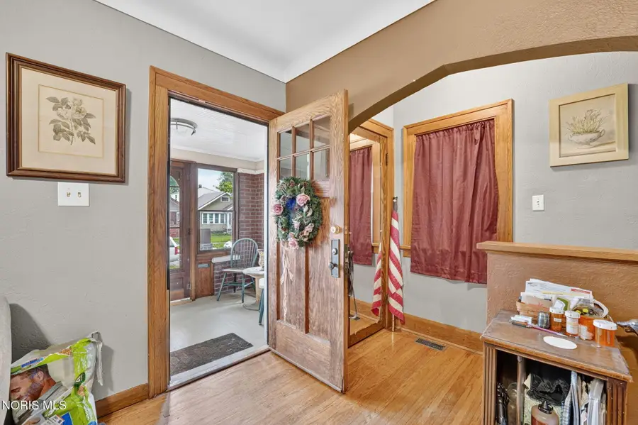 837 Geneva Avenue, Toledo, OH 43609 - #3