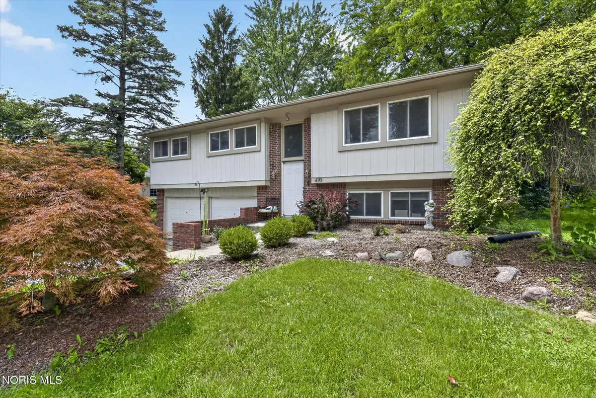 470 Edgewood Drive, Perrysburg, OH 43551 - #1