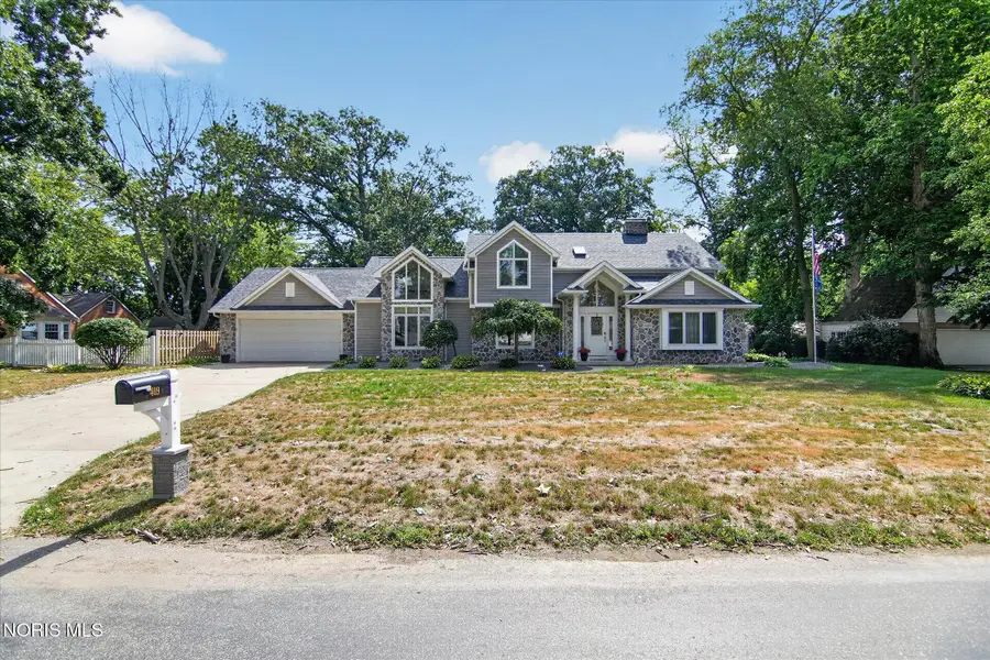 409 Newdale Drive, Bryan, OH 43506 - #3