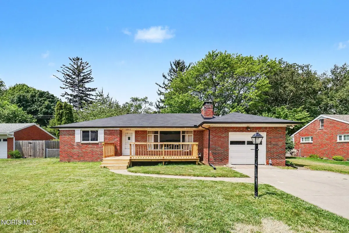 2843 Strauss Avenue, Toledo, OH 43606 - #1