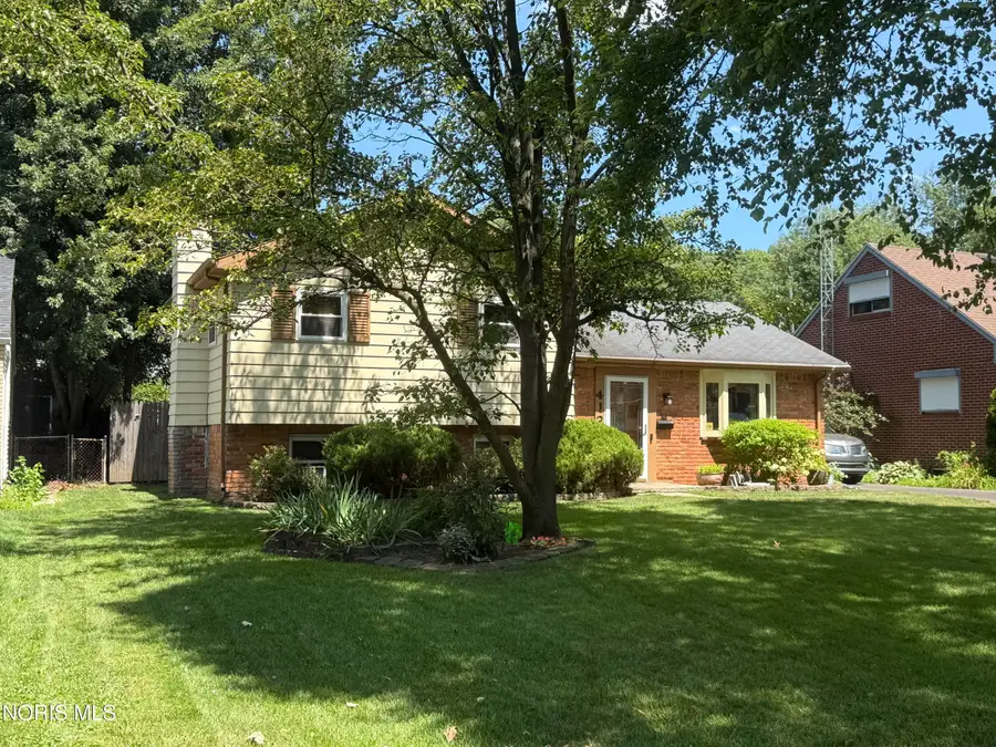 4122 Oakcrest Road, Toledo, OH 43623 - #2