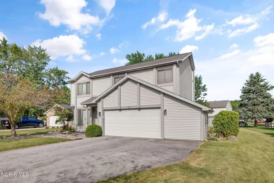 1127 Warbler Court, Bowling Green, OH 43402 - #3