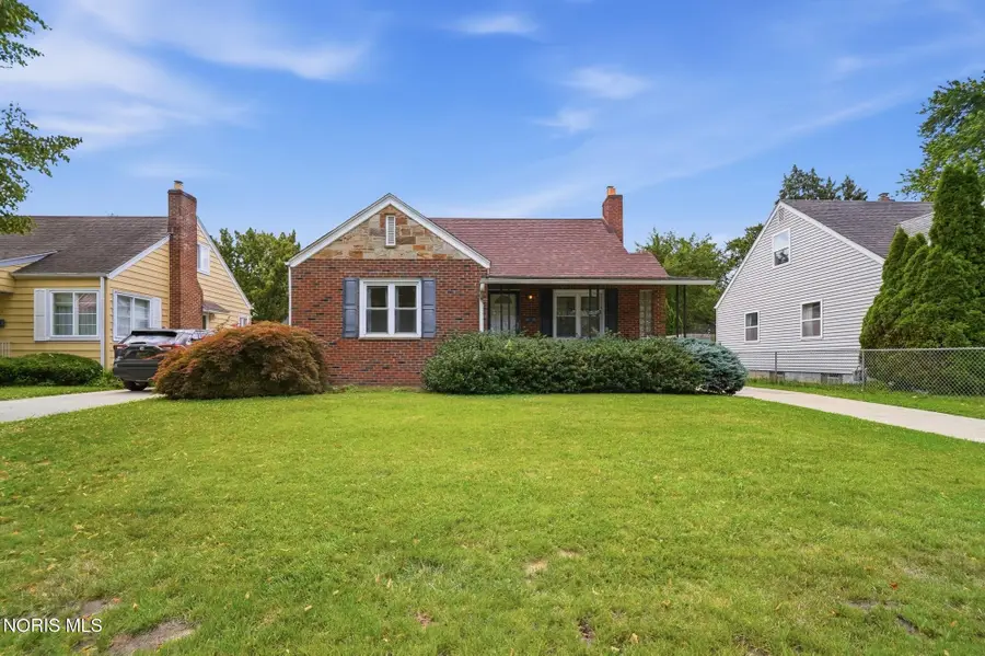3137 Winston Boulevard, Toledo, OH 43614 - #2