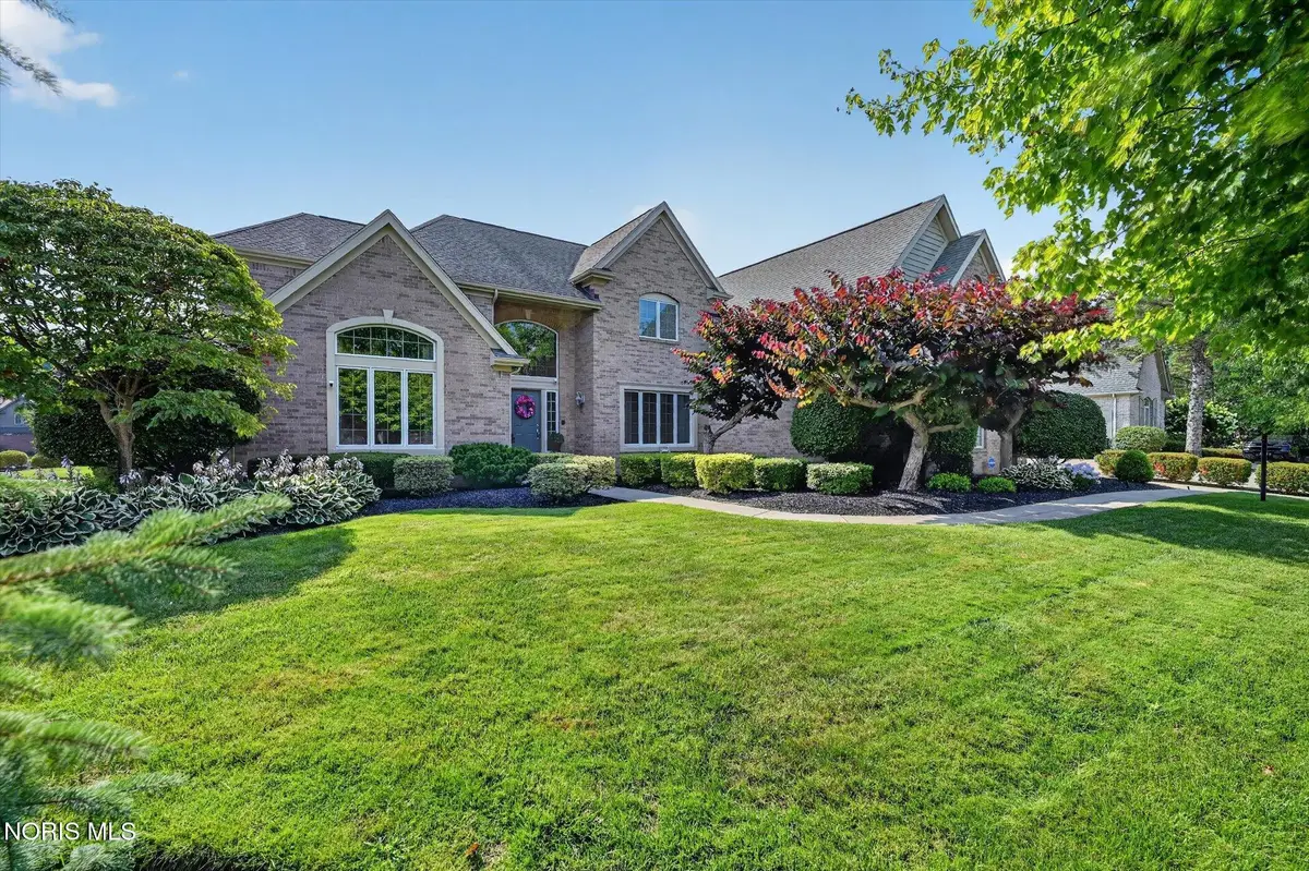 558 Laguna Point, Holland, OH 43528 - #1