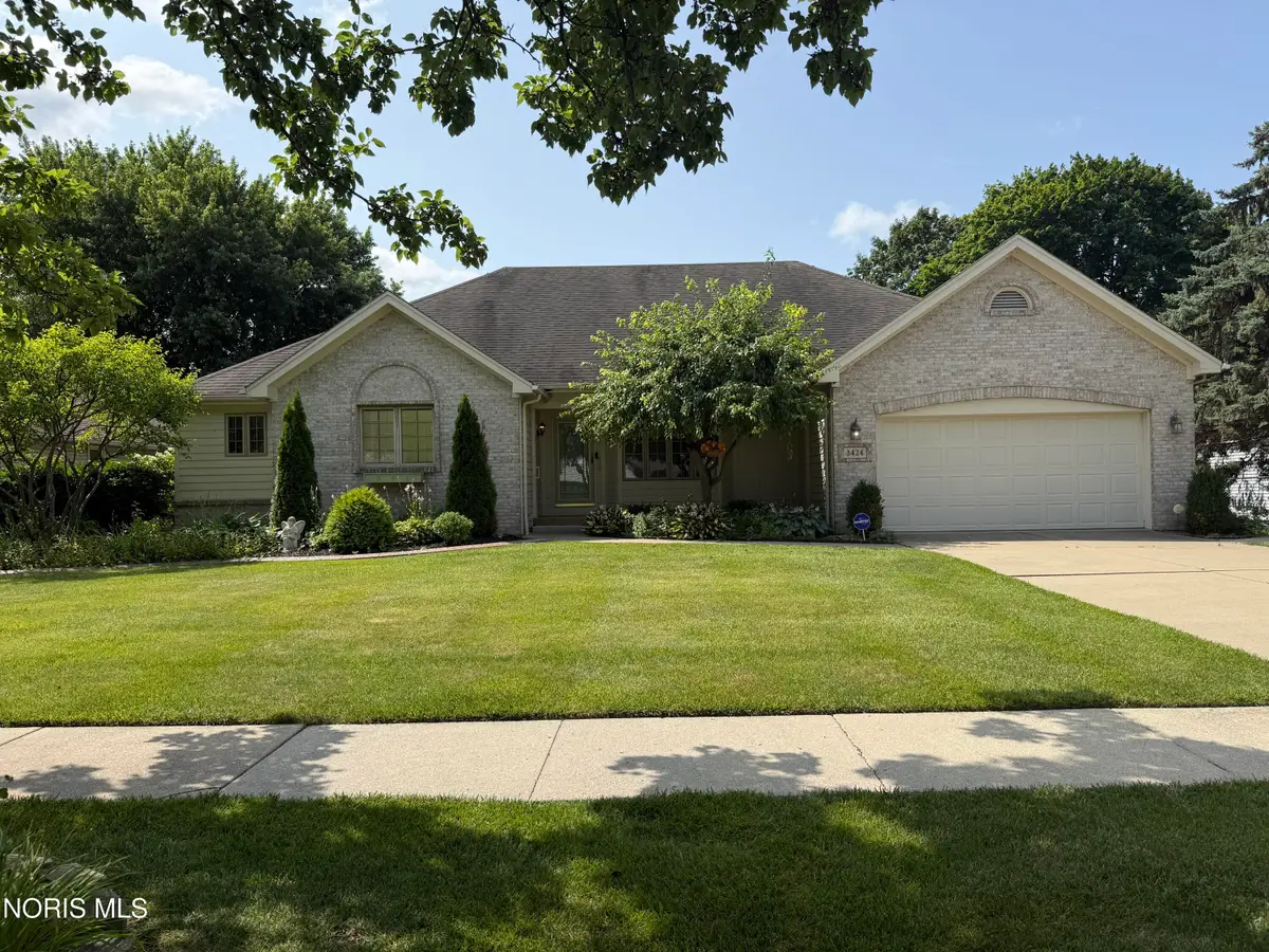 3424 Fieldbrooke Lane, Oregon, OH 43616 - #1