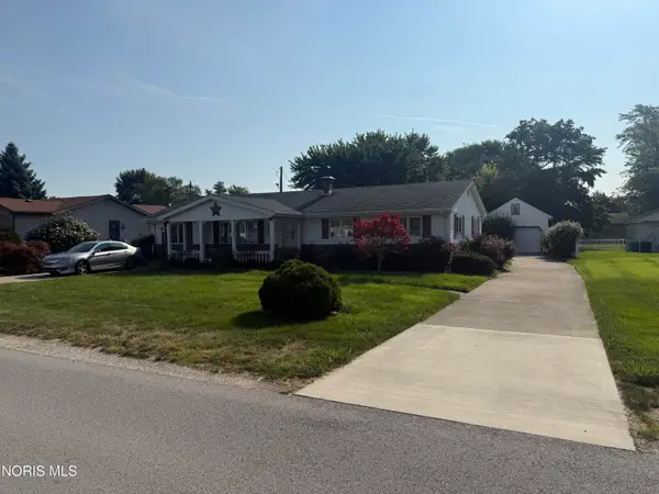 24 N Goodyear Street, Oregon, OH 43616