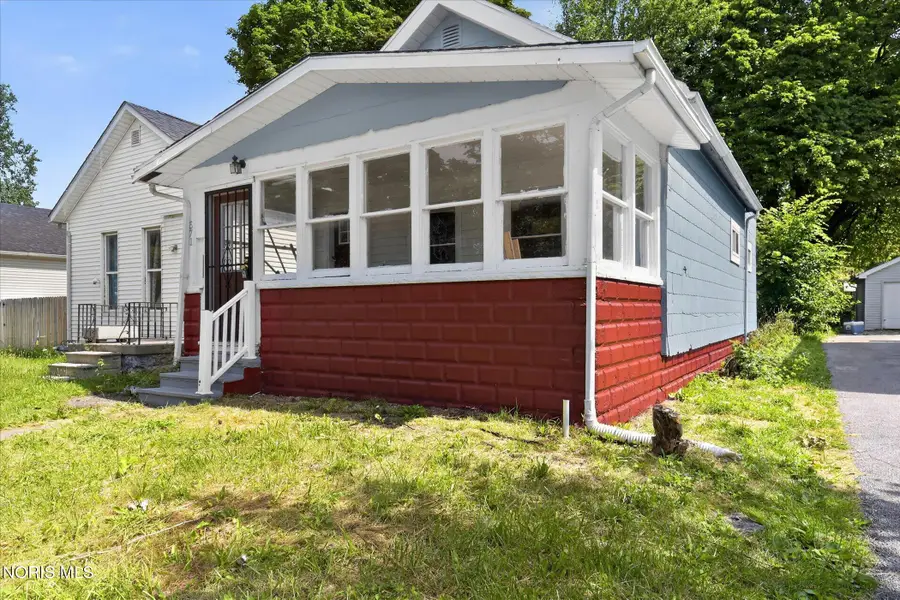 571 Viking Street, Toledo, OH 43605 - #2