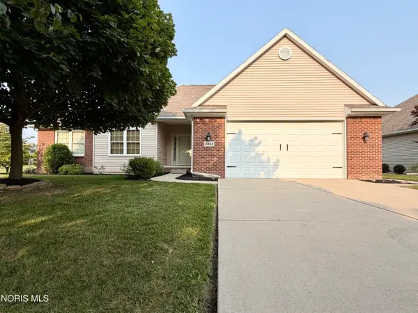 4044 Edge View Drive, Oregon, OH 43616