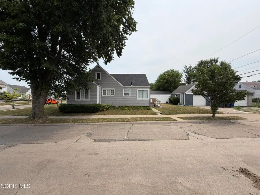 262 Majestic Drive, Toledo, OH 43608 - #3
