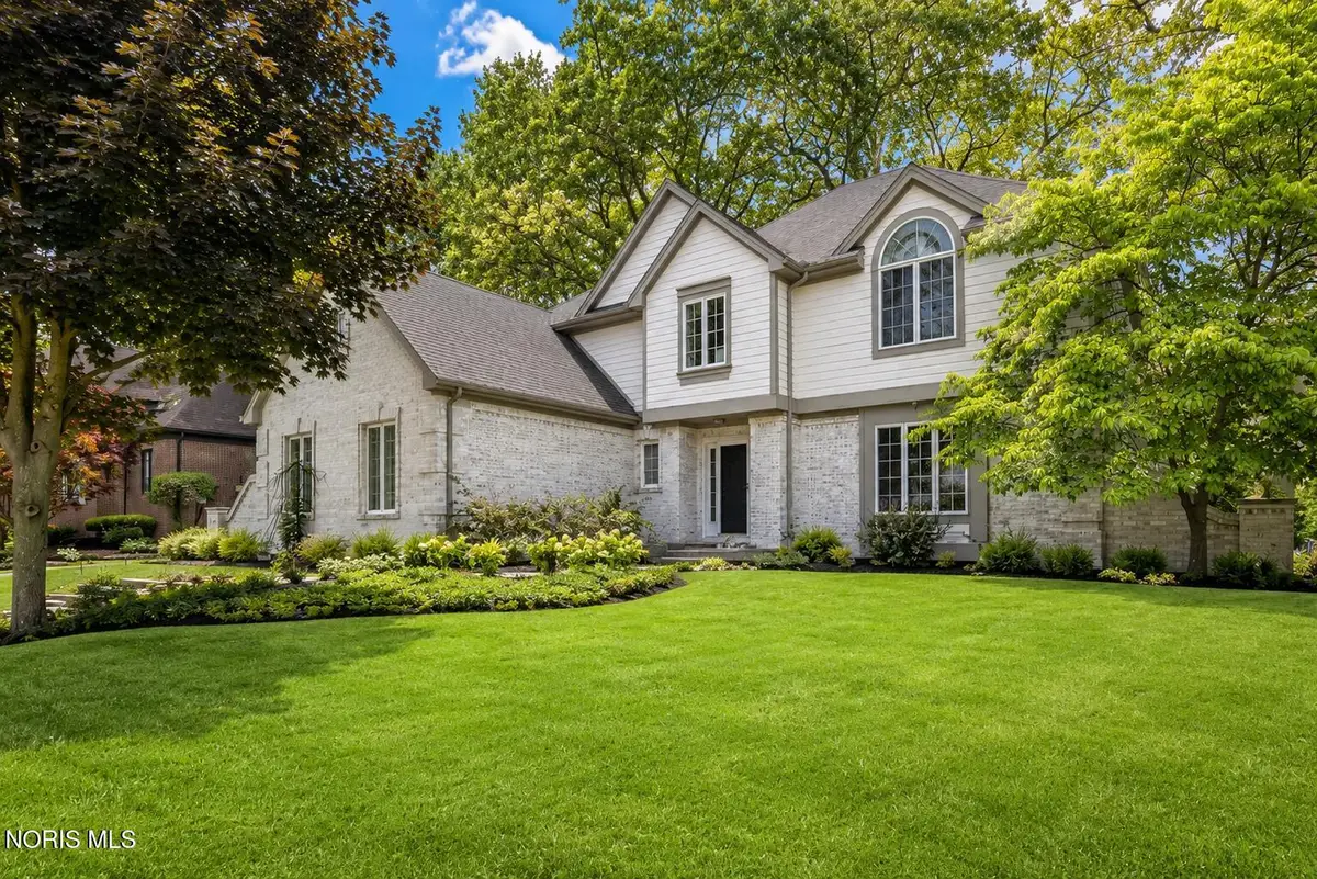 9114 Oak Valley Road, Holland, OH 43528 - #1