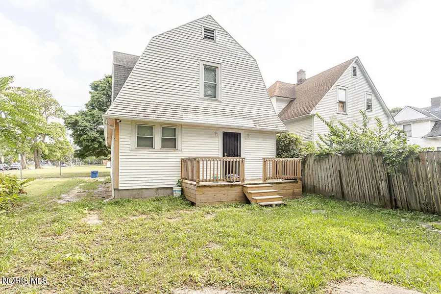 432 Arcadia Avenue, Toledo, OH 43610 - #3