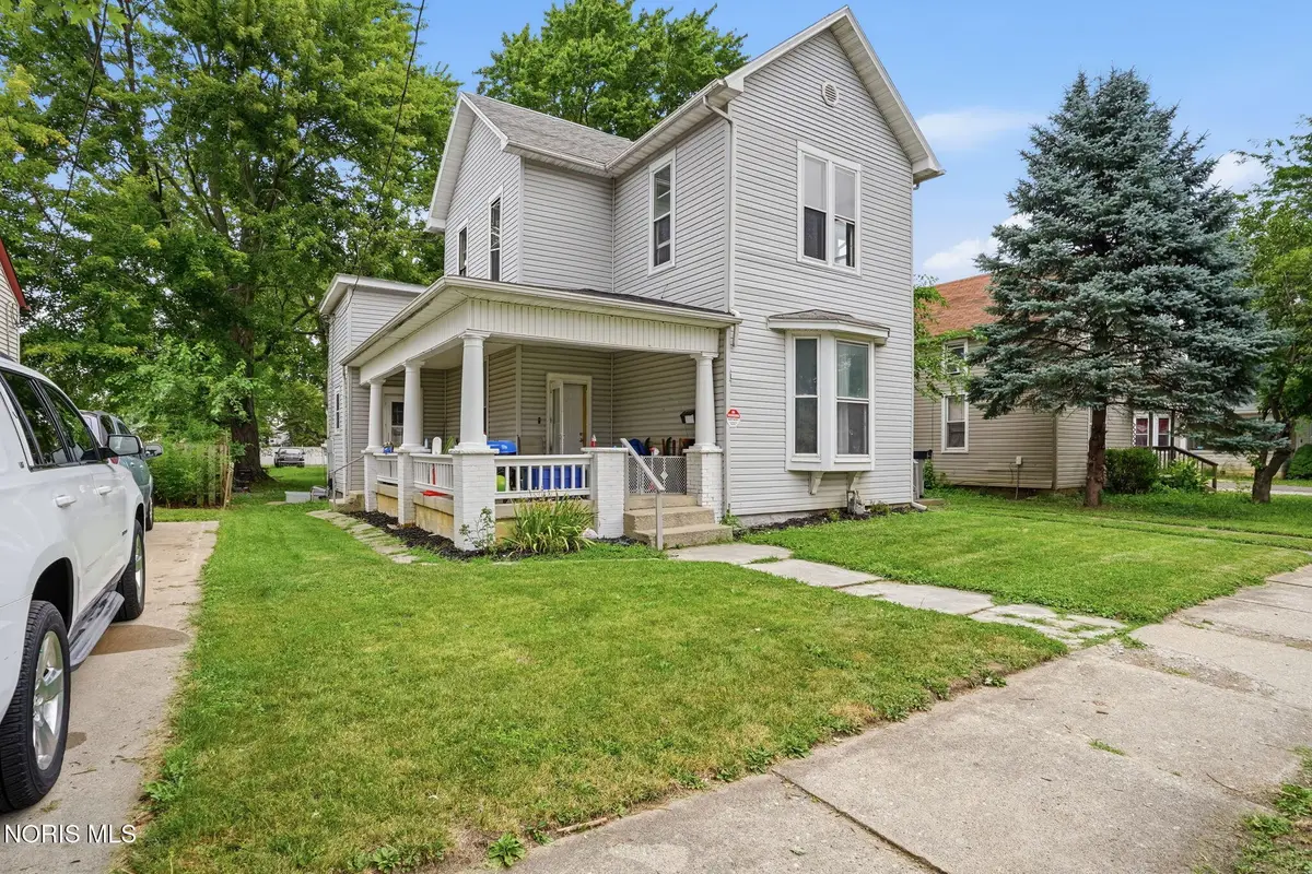 310 Cherry Street, Findlay, OH 45840 - #1