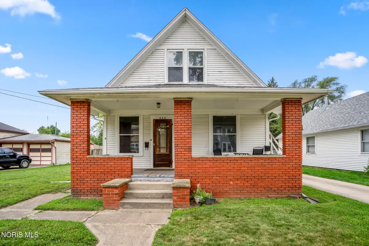 852 Wright Avenue, Toledo, OH 43609 - #1