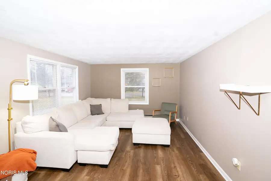 411 E South Street, Bryan, OH 43506 - #3