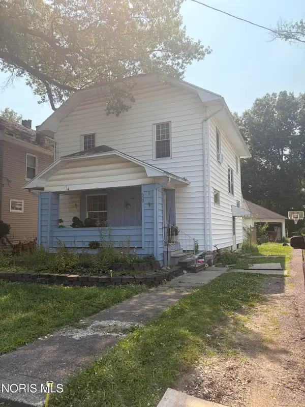 323 Maple Lane, Lima, OH 45805