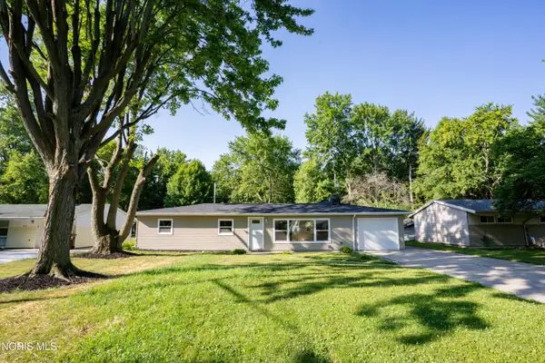 217 Glenwood Drive, Defiance, OH 43512