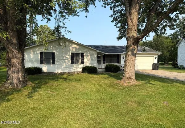 509 Walnut Lane, Pioneer, OH 43554