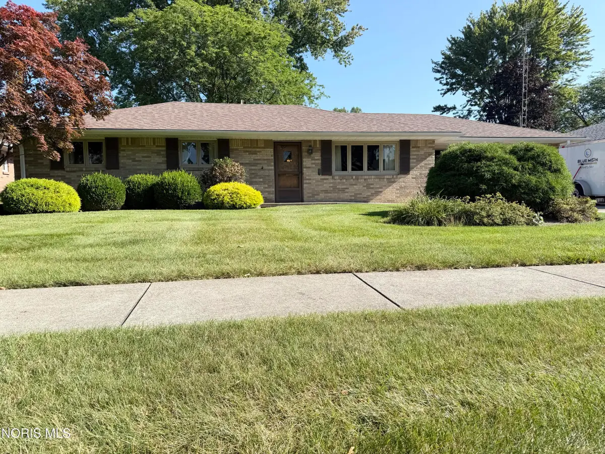 2649 Gladhaven Drive, Oregon, OH 43616 - #1