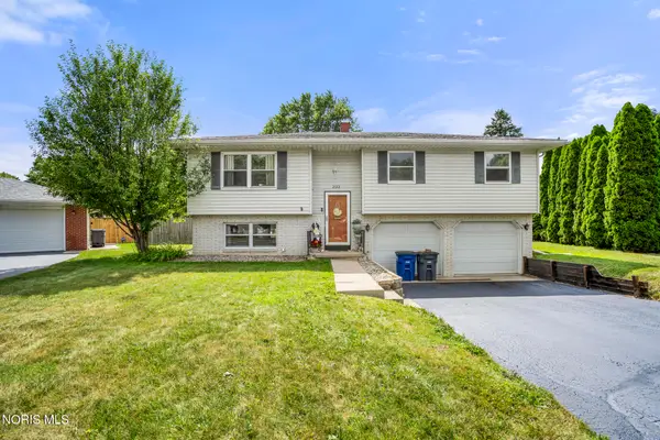 2122 Laurel Valley Drive, Toledo, OH 43614