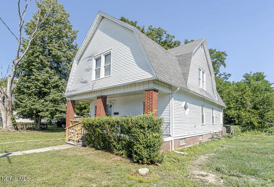323 E Oakland Street, Toledo, OH 43608 - #2