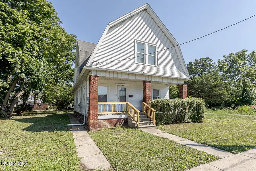 323 E Oakland Street, Toledo, OH 43608 - #3