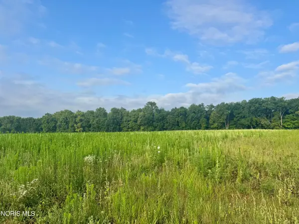County Road 12, Bryan, OH 43506