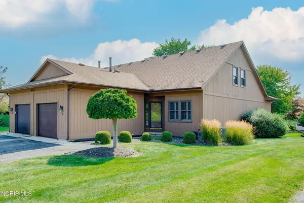 70 N Harbors End Drive, Port Clinton, OH 43452