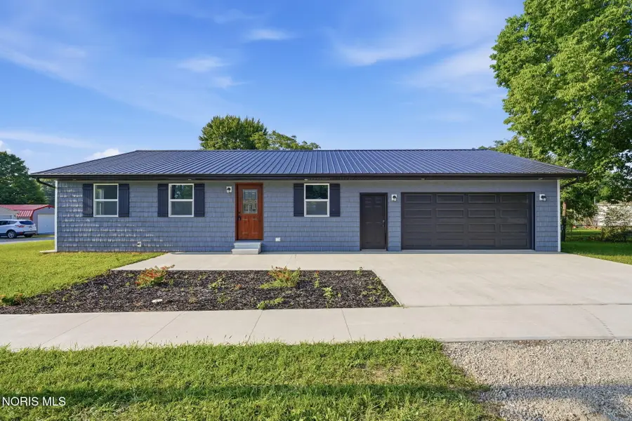 110 W Clay Street, Mount Blanchard, OH 45867 - #2