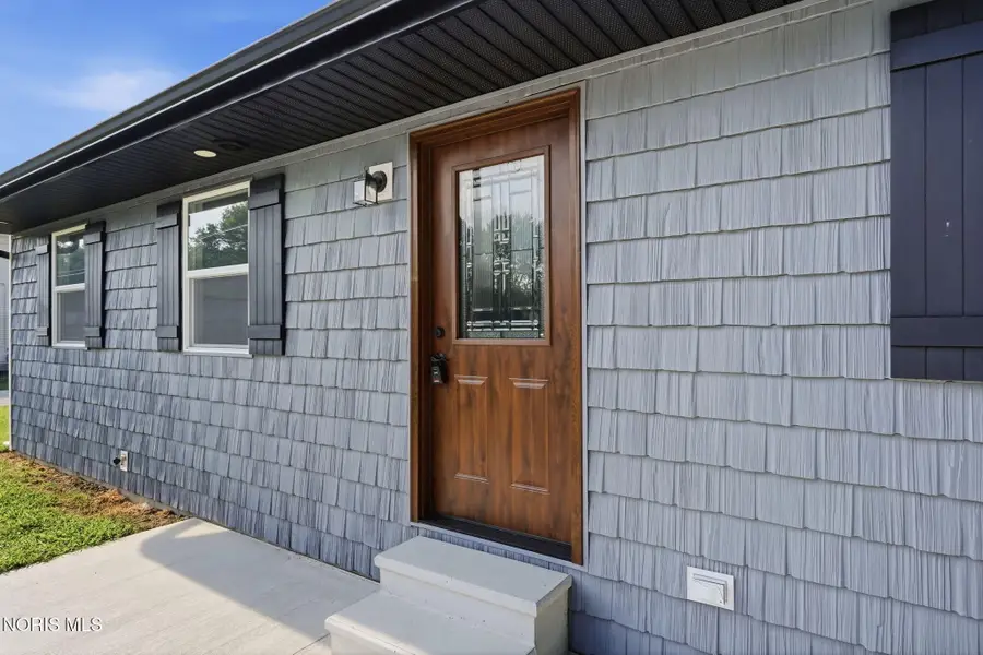 110 W Clay Street, Mount Blanchard, OH 45867 - #3