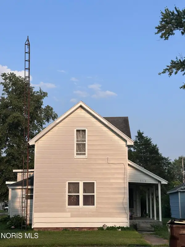 340 N Keyser Avenue, Deshler, OH 43516