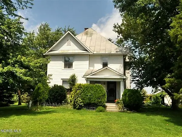 10858 Box Road, Grand Rapids, OH 43522