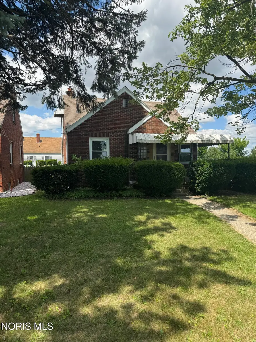 1602 Glenross Boulevard, Oregon, OH 43616 - #2