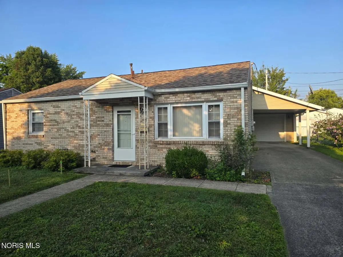 431 Saint Joseph Street, Fremont, OH 43420 - #1