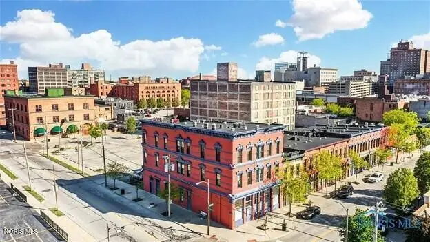 44 S St Clair Street #Apt 11, Toledo, OH 43604 - #2