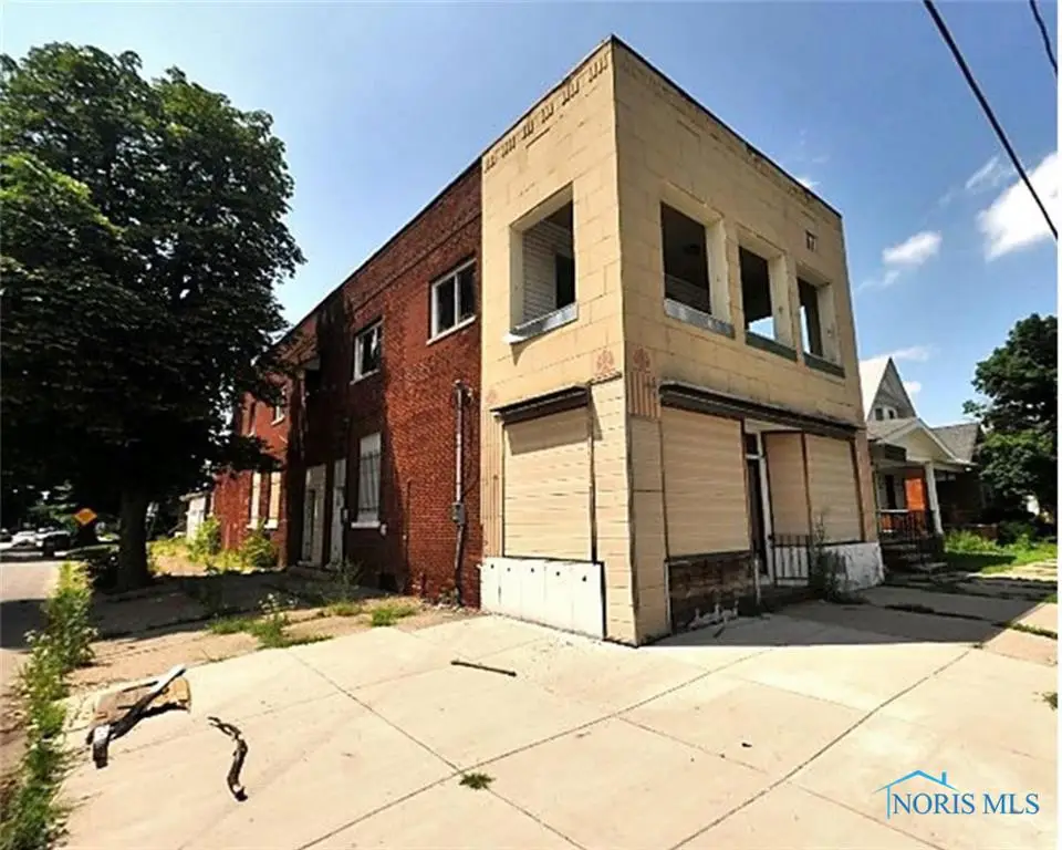 3201 Warsaw Street, Toledo, OH 43608 - #1