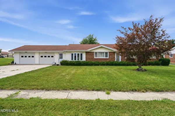 205 Beechwood Drive, Tiffin, OH 44883