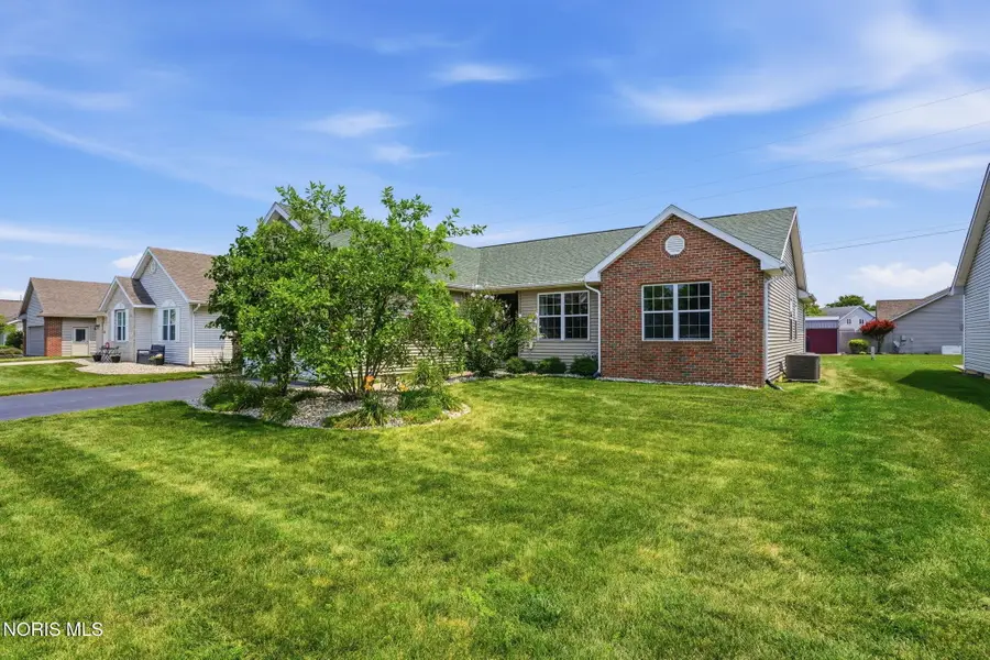 843 Tarra Oaks Drive, Findlay, OH 45840 - #3