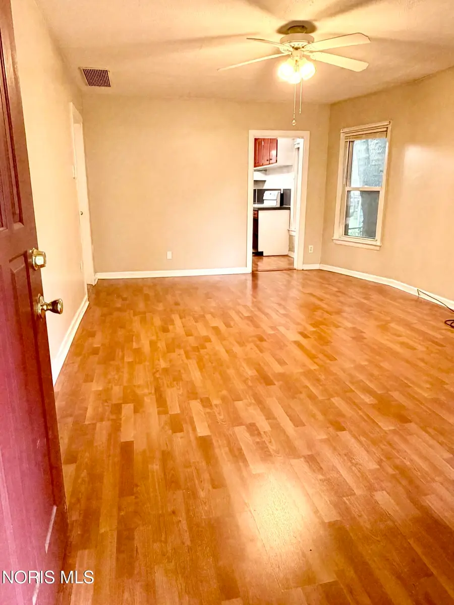 1712 Hurd Street, Toledo, OH 43605 - #3