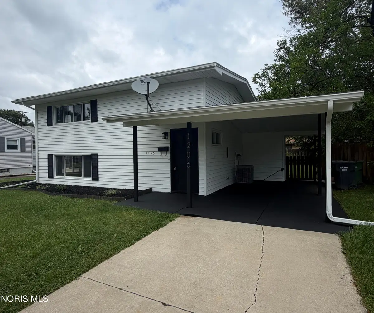 1206 Richland Street, Maumee, OH 43537 - #1